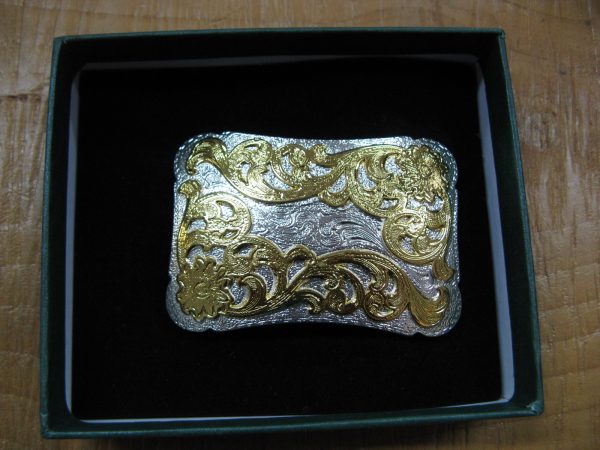 WESTERN FLORAL SILVER AND GOLD PLATED BELT BUCKLE