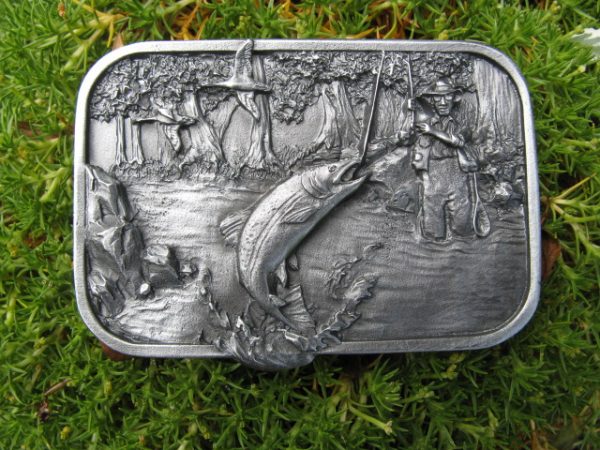 TROUT FISHING BELT BUCKLE MADE IN THE USA