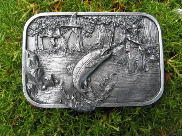 TROUT FISHING BELT BUCKLE MADE IN THE USA