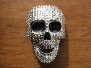 SMILING SKULL FACE AND CLEAR STONES BELT BUCKLE