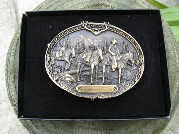PACK HORSES AND RIDER BRASS HERITAGE ATTITUDE BELT BUCKLE