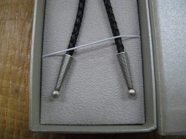 SILVER PLATED OVAL WIRE RING BLACK OBSIDIAN STONE BOLO TIE